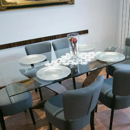 Apartment Big 2 Bedrooms Stylish Romana Square Downtown Bucharest